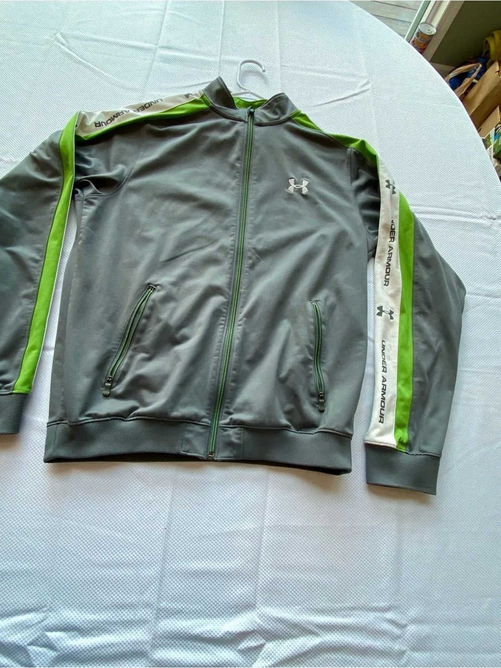 Under Armour Grey and Green Zip Track Jacket men’s medium loose